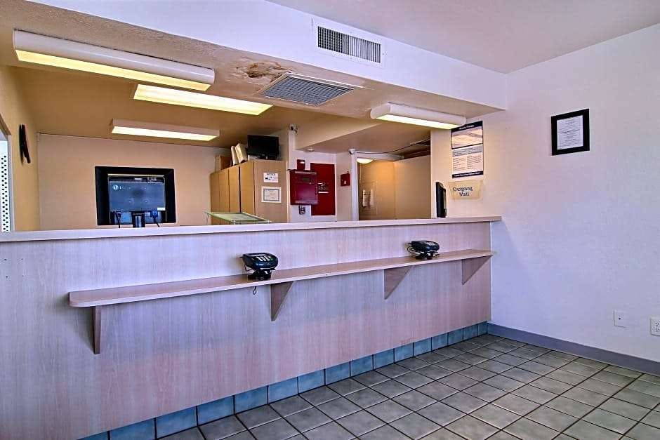 Hotel Motel6 Tucumcari, NM photo 4