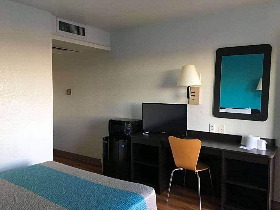 Hotel Motel6 Tucumcari, NM photo 5