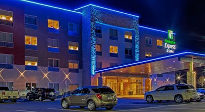 Holiday Inn Express & Suites Tulsa NE, Claremore