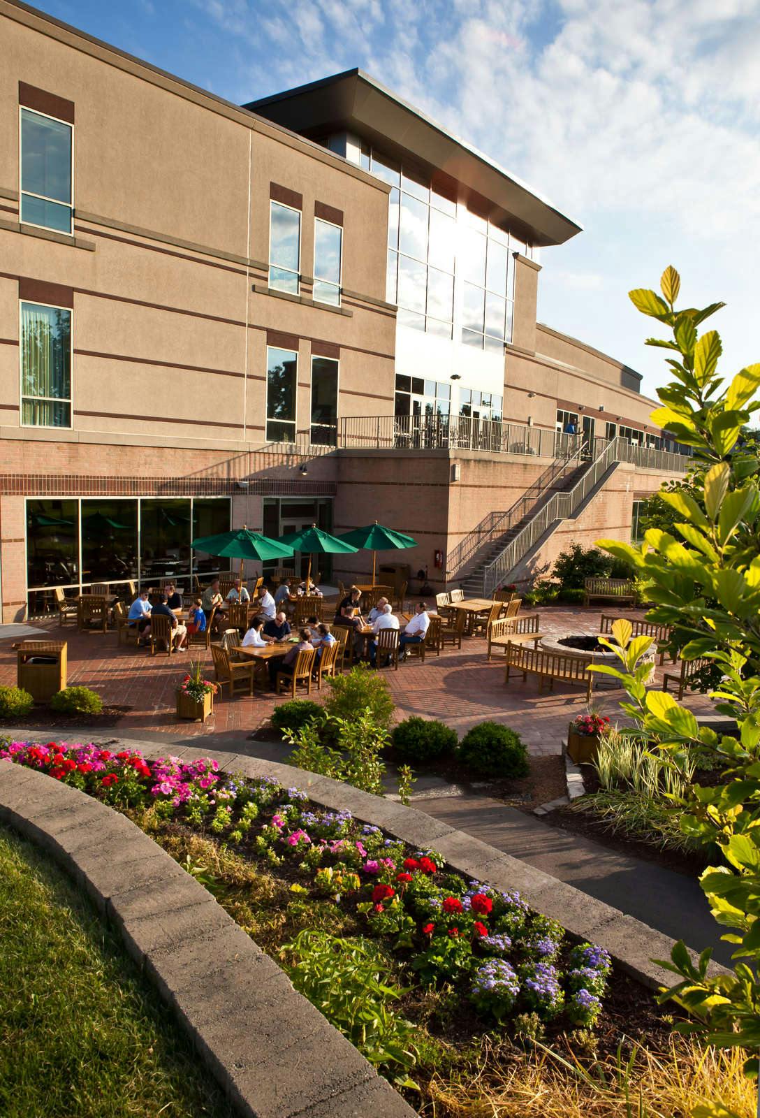 Hotel Eaglewood Resort & Spa Chicago photo 2