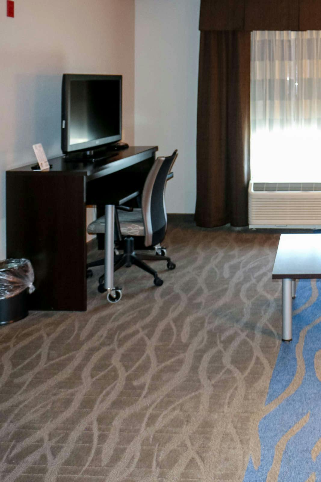 Hotel Astoria Hotel and Event Center photo 5