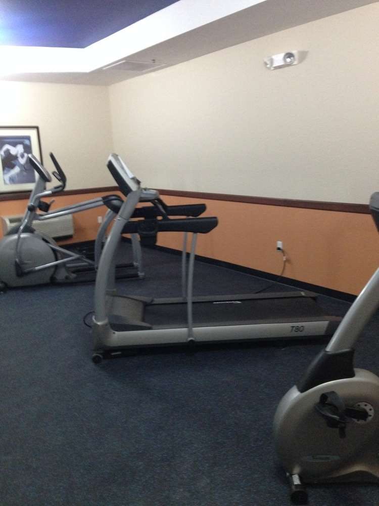 Hotel Holiday Inn Express Hotel & Suites Denver East photo 3