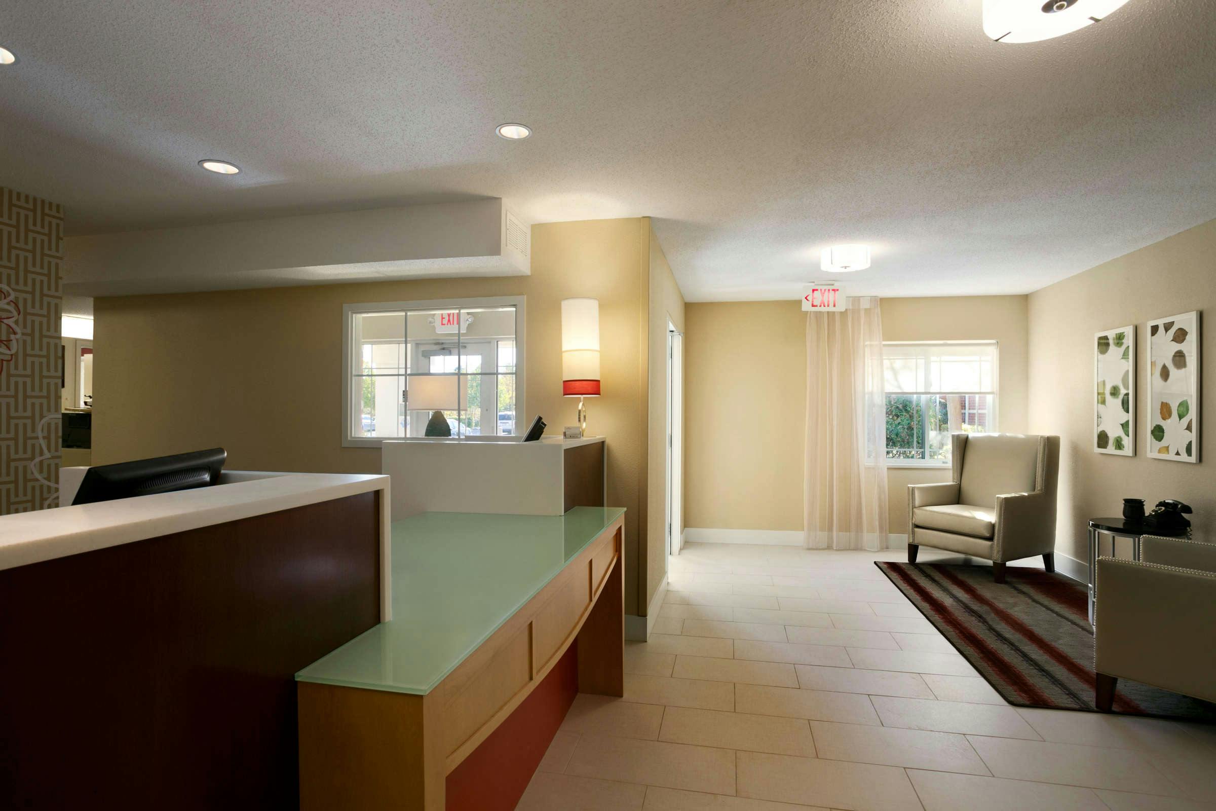 Hotel MainStay Suites Louisville Jeffersontown photo 4
