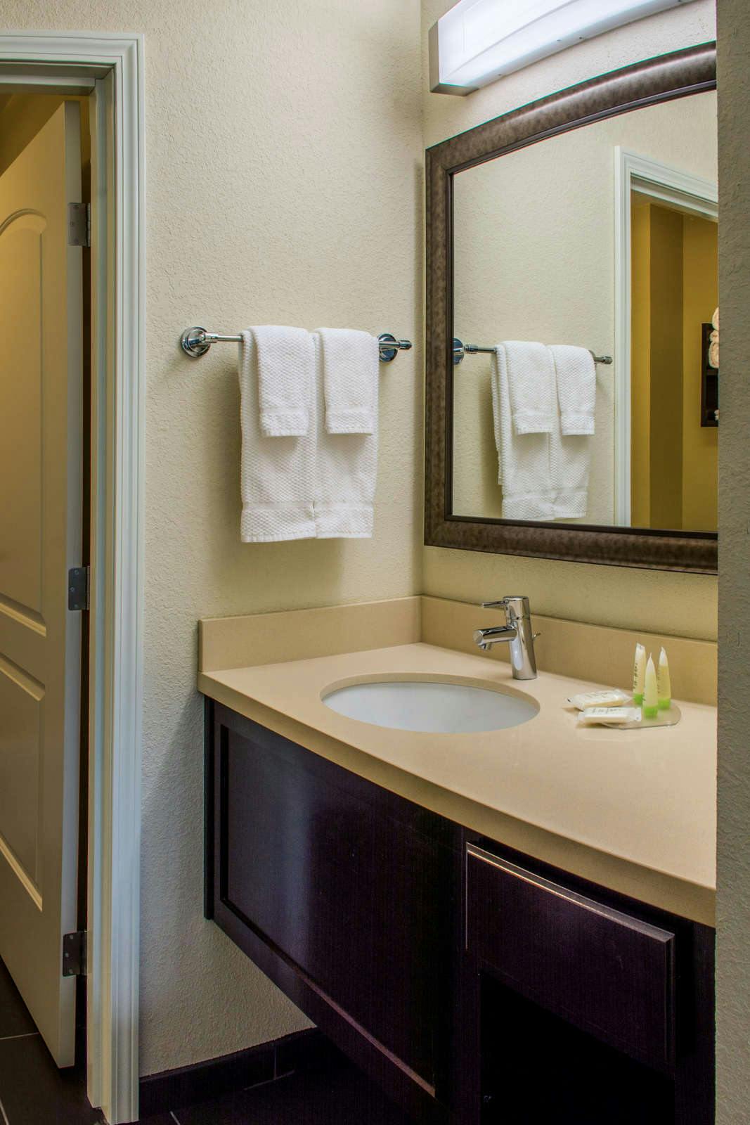 Hotel Staybridge Suites Schererville photo 4