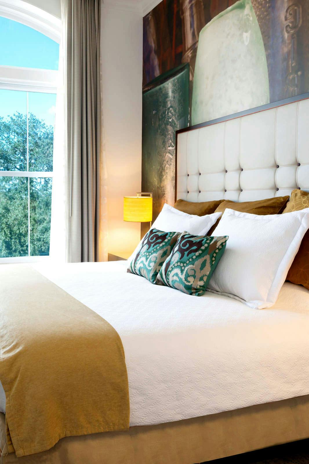 Hotel Hotel Indigo Savannah Historic District photo 2