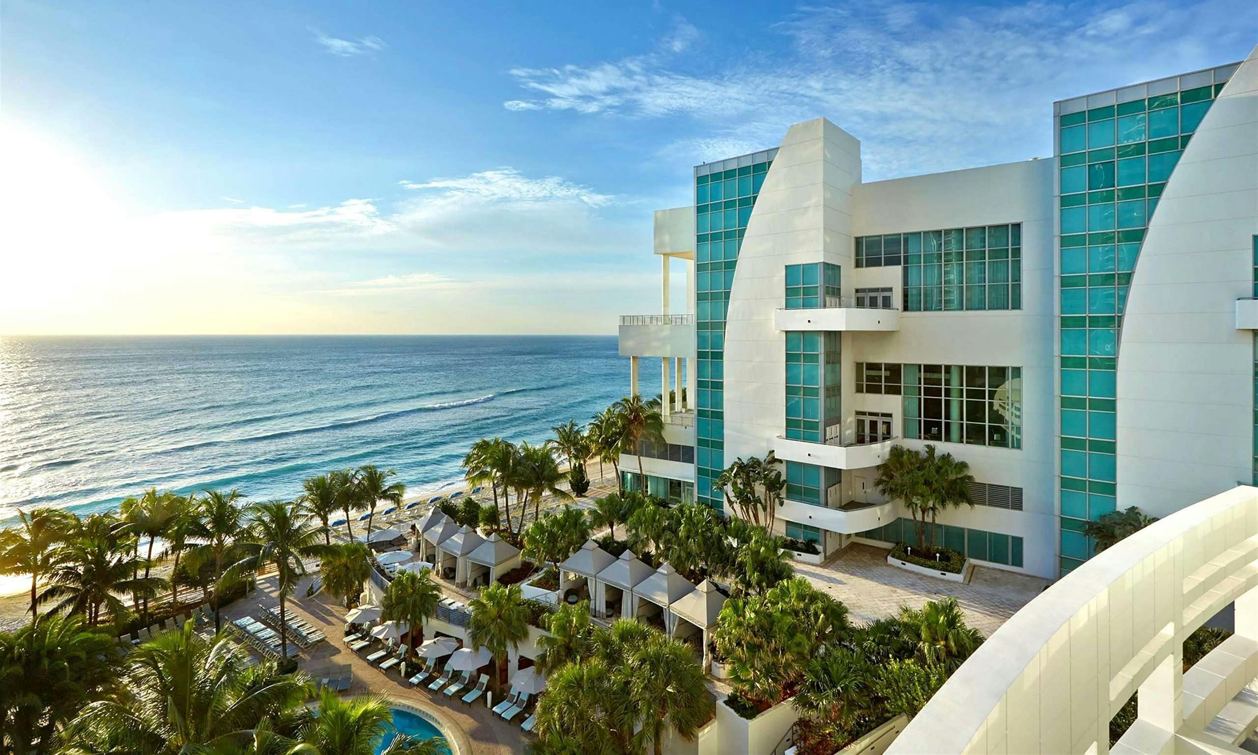 The Diplomat Beach Resort Hollywood, Curio Collection by Hilton