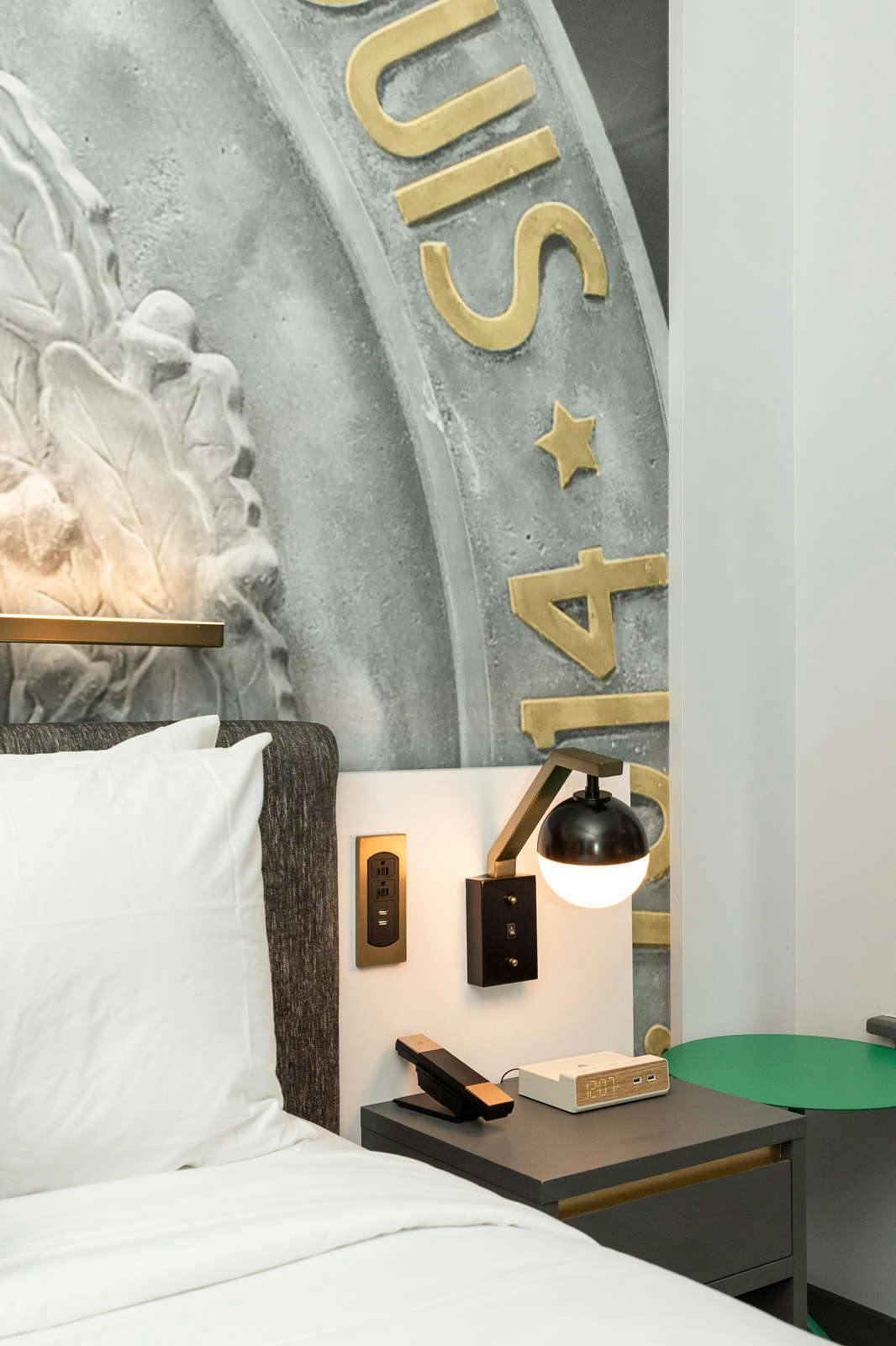 Hotel Hotel Indigo St. Louis Downtown photo 5