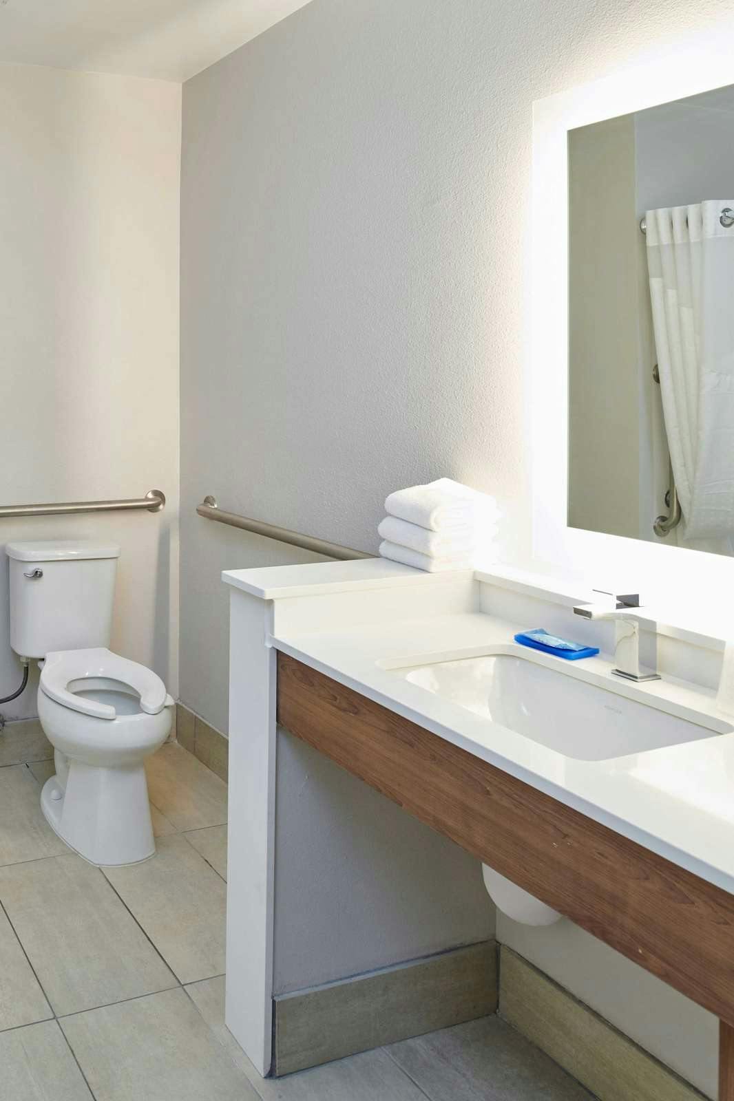 Hotel Holiday Inn Express El Paso Sunland Park Area photo 4