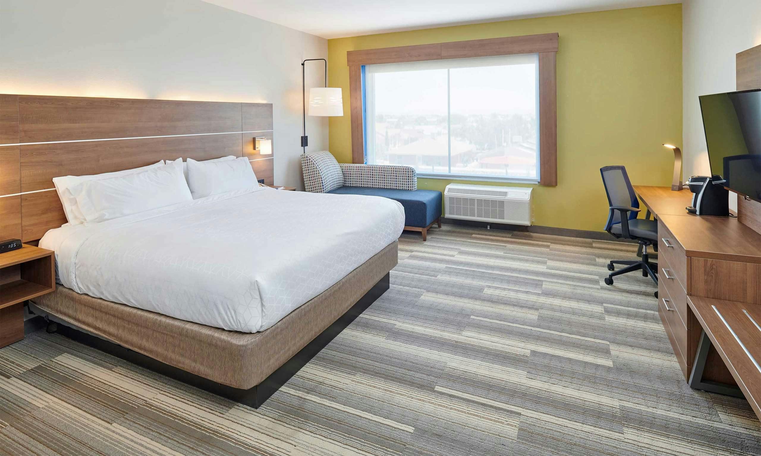 Holiday Inn Express El Paso Sunland Park Area