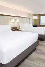 Hotel Holiday Inn Express & Suites Wilmington West Medical Park photo 5