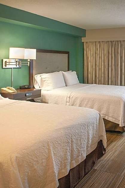 Hampton Inn New Orleans St Charles Ave Garden District La New