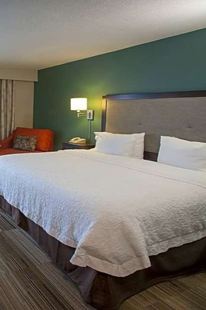 Hampton Inn New Orleans St Charles Ave Garden District La New