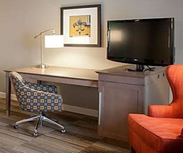 Hampton Inn New Orleans St Charles Ave Garden District La New