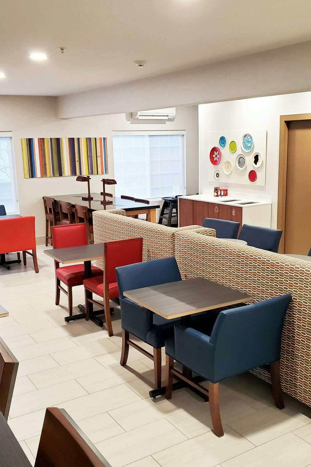 Hotel Holiday Inn Express And Suites Lincoln City photo 4