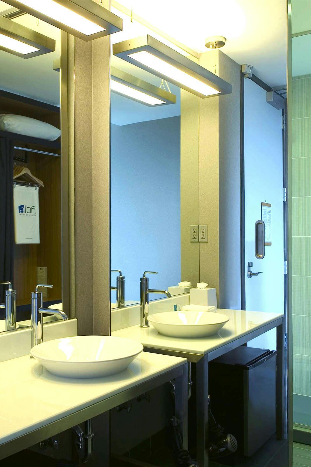 Hotel Aloft Rogers - Bentonville photo 4