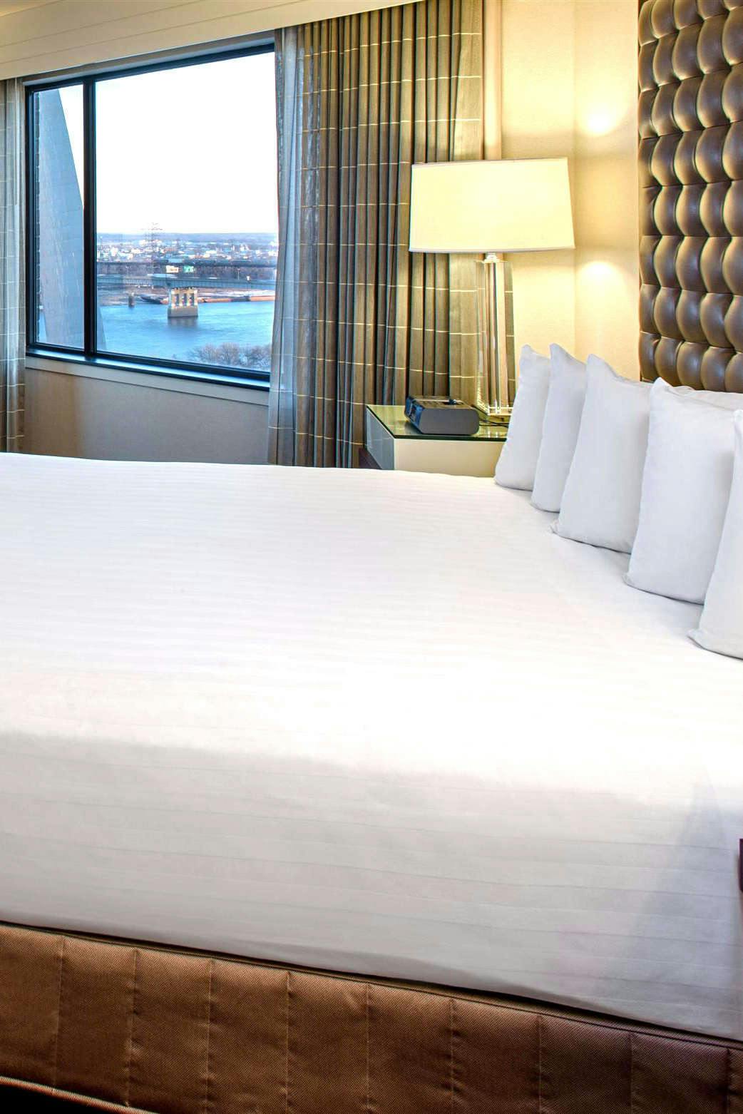 Hotel Hyatt Regency St. Louis at The Arch photo 1