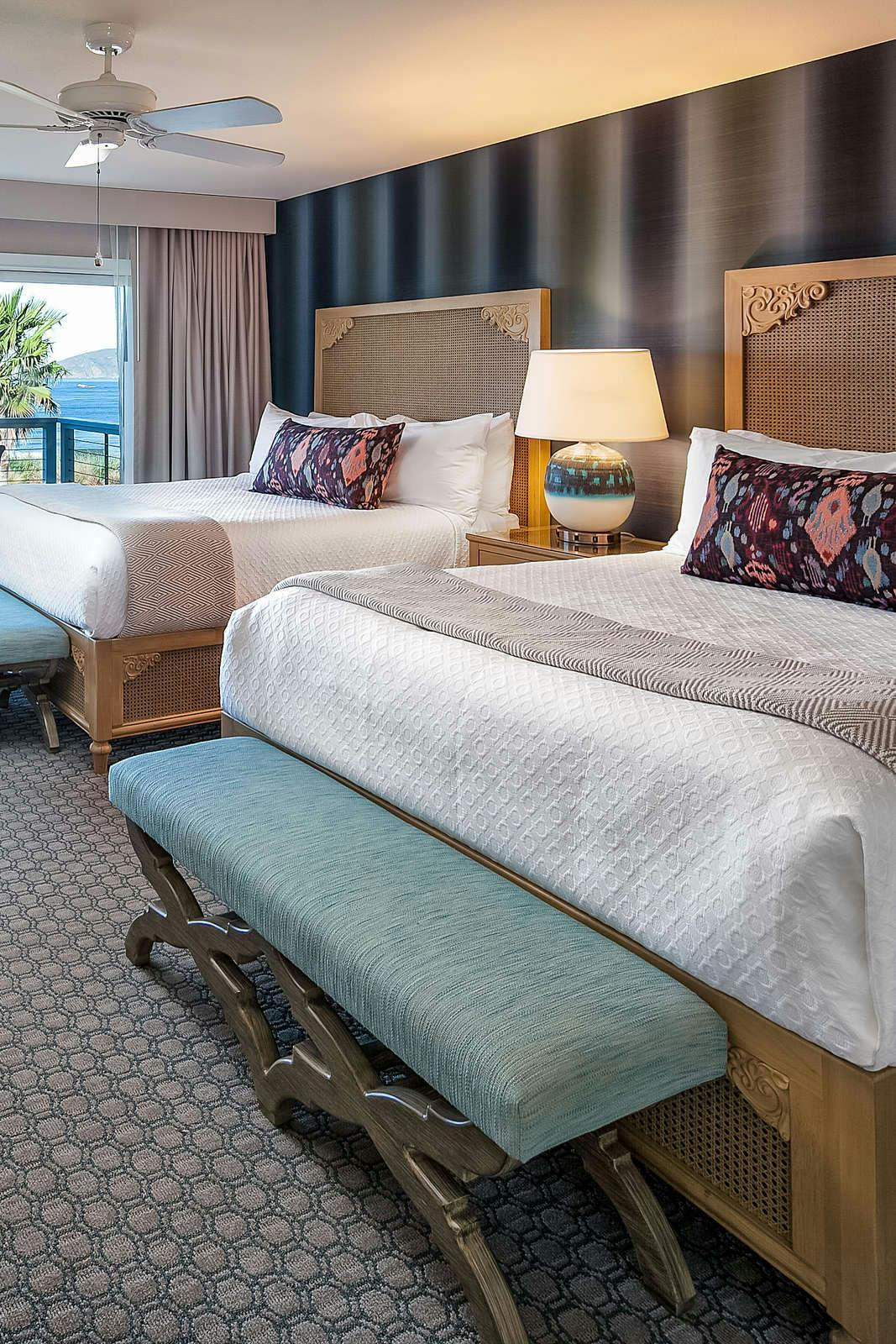 Hotel Spyglass Inn photo 2