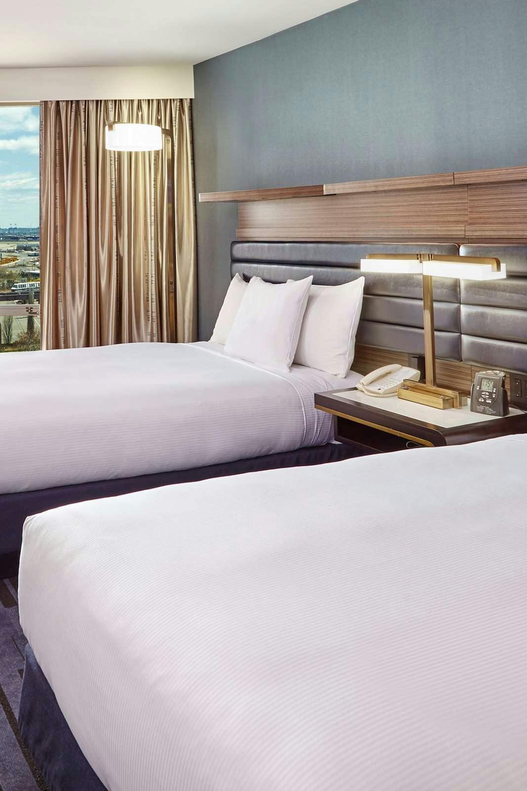 Hotel Hilton Newark Airport photo 2