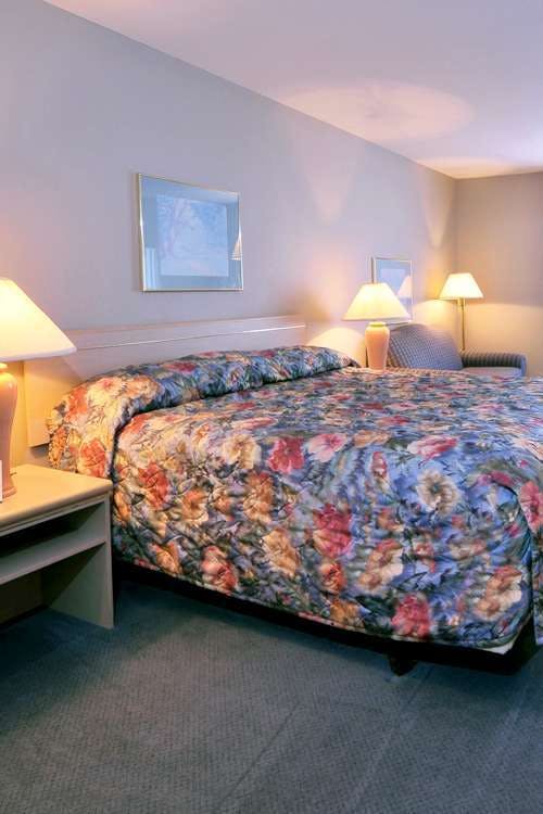 Hotel Shilo Inns Nampa photo 1