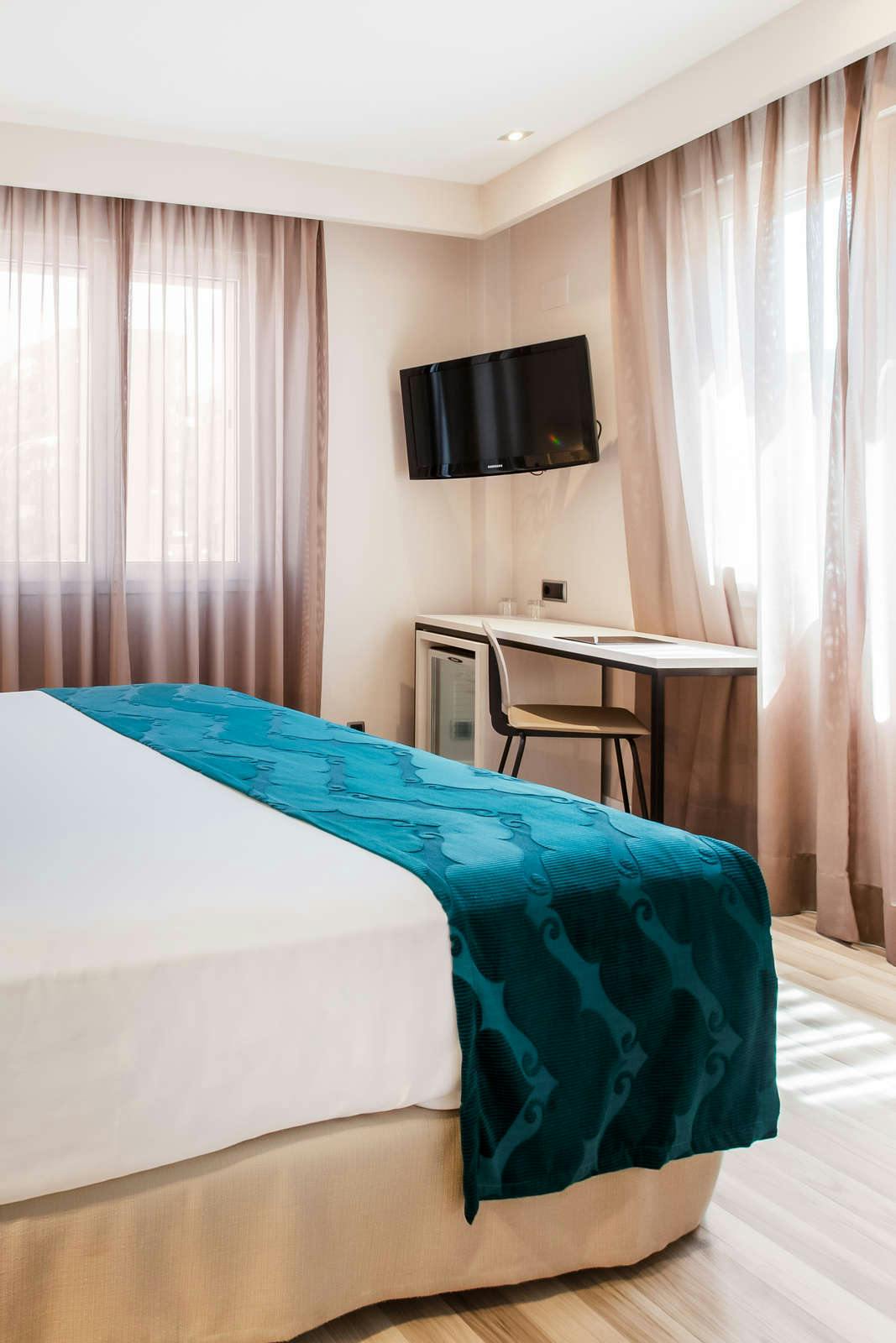 Hotel Catalonia Santa Justa photo 4