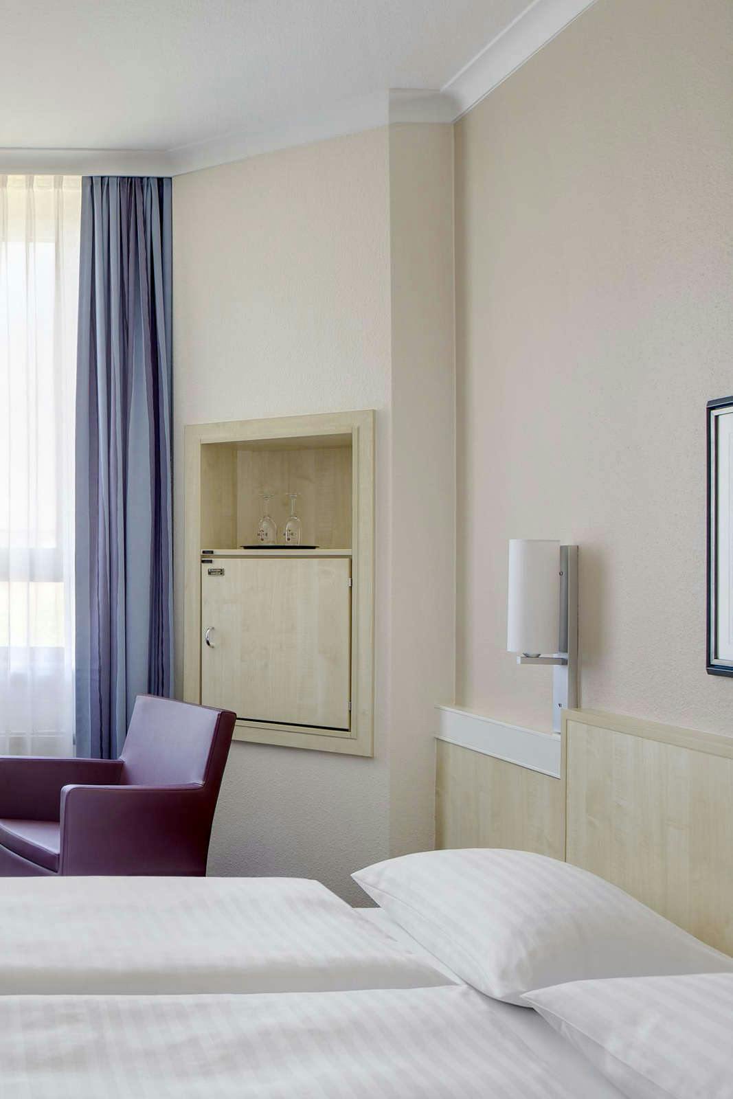 Hotel IntercityHotel Augsburg photo 1