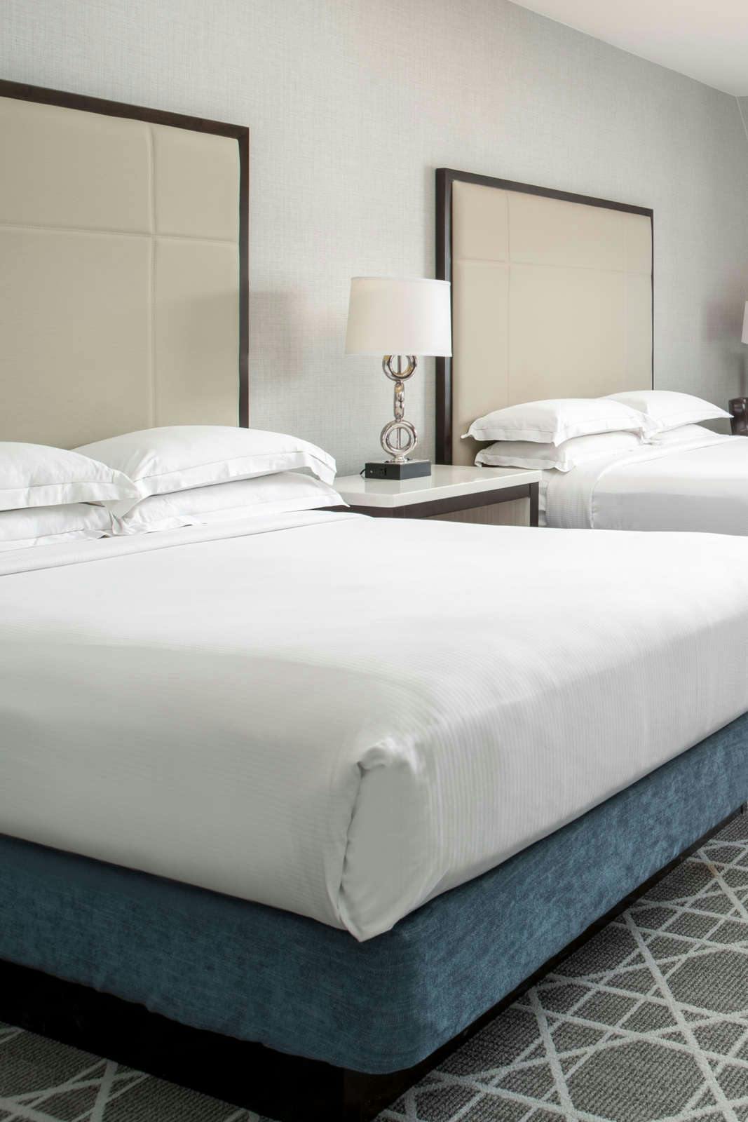 Hotel Hilton San Diego Del Mar photo 2