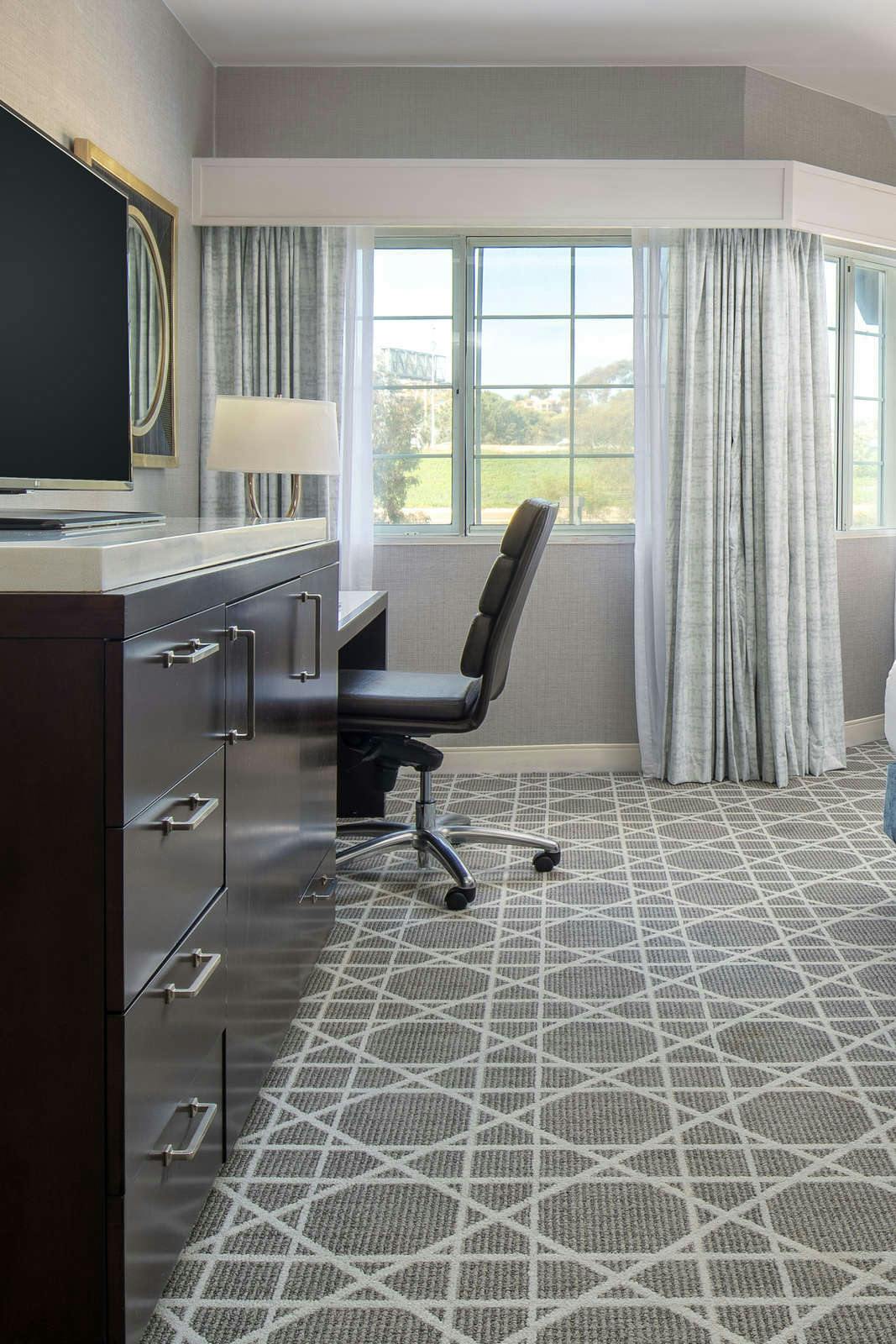 Hotel Hilton San Diego Del Mar photo 4