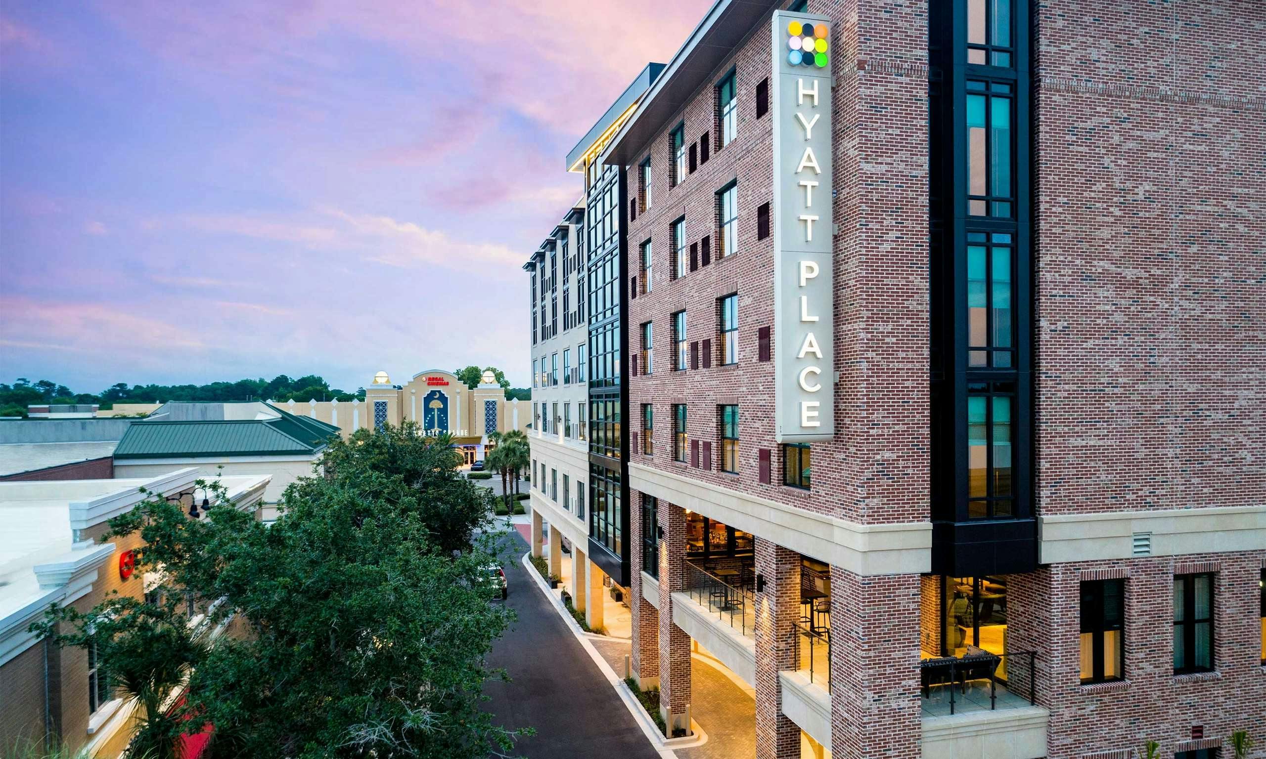 Hyatt Place Mount Pleasant Towne Centre