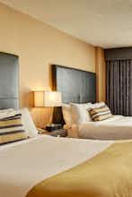 Hotel Executive Plaza Hotel & Conference Centre Metro Vancouver photo 4