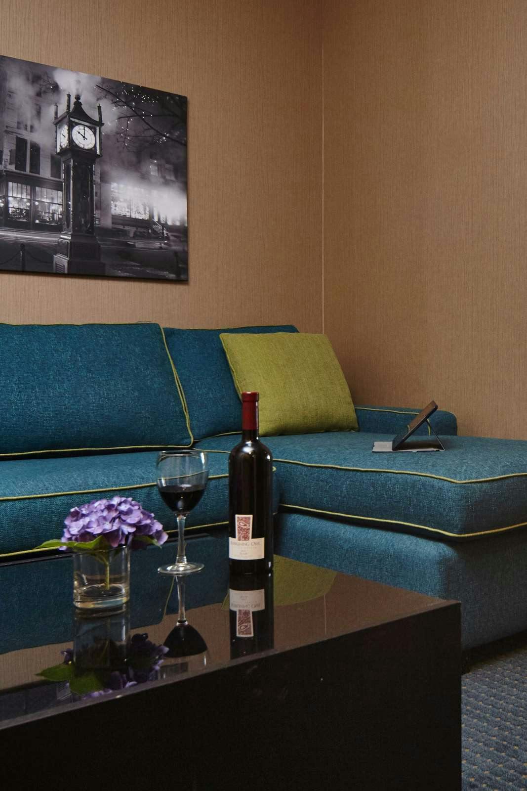 Hotel Executive Plaza Hotel & Conference Centre Metro Vancouver photo 5