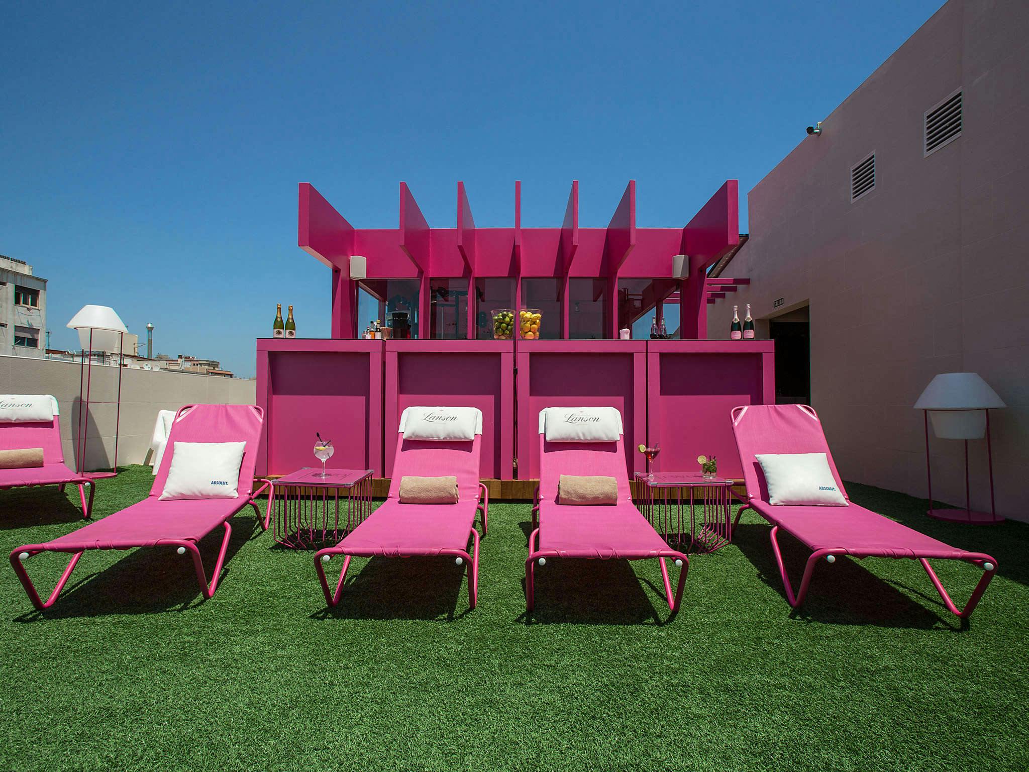 Hotel TWO Hotel Barcelona by Axel - Adults Only photo 1