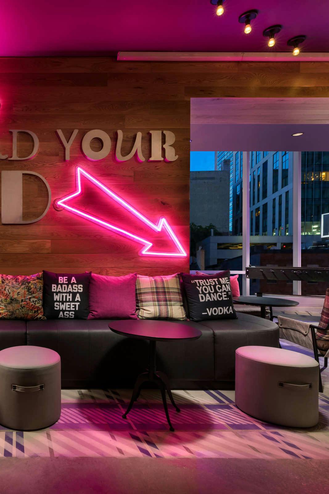 Hotel Moxy Boston Downtown photo 5