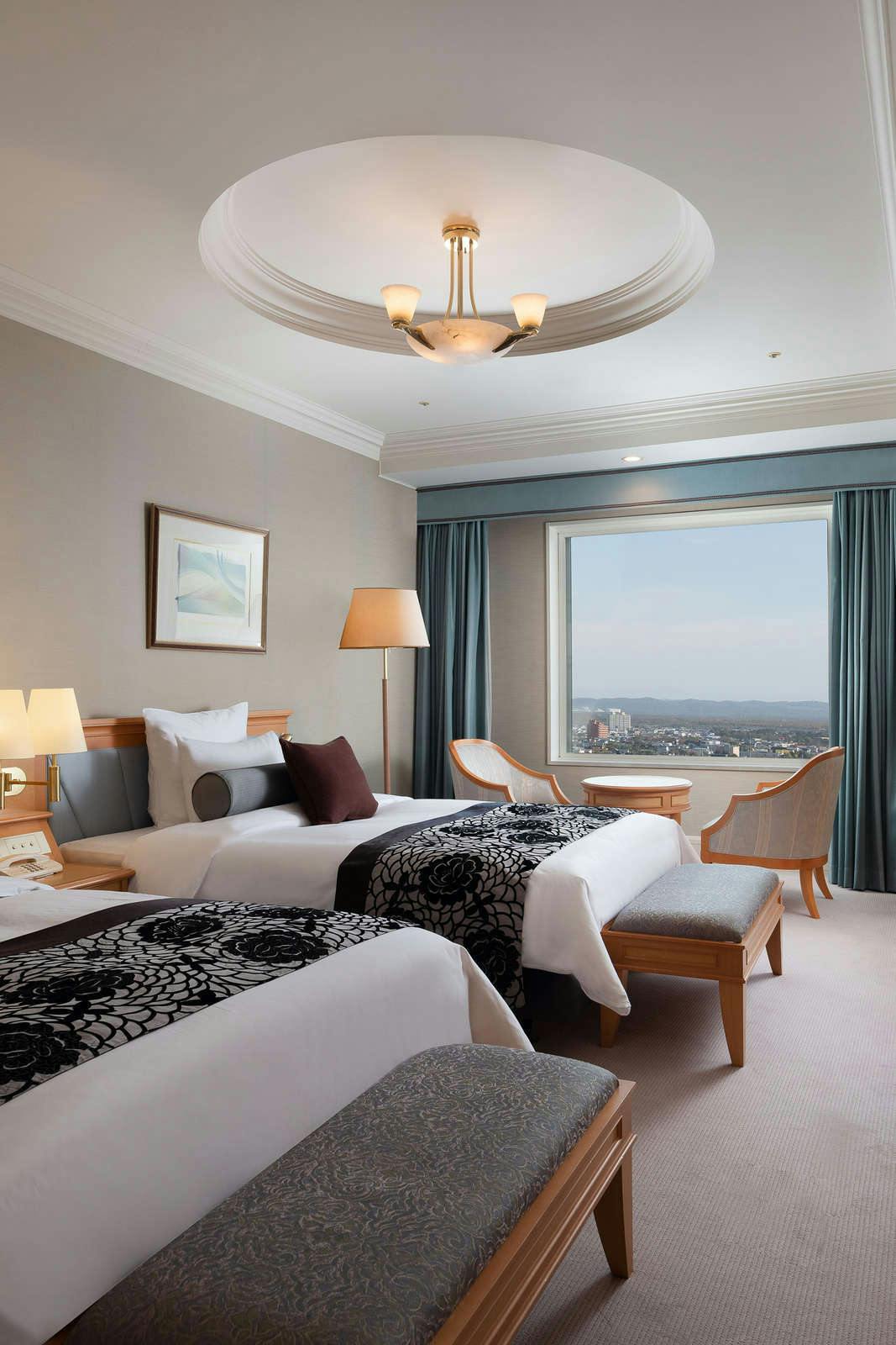 Hotel ANA Crowne Plaza Chitose photo 1