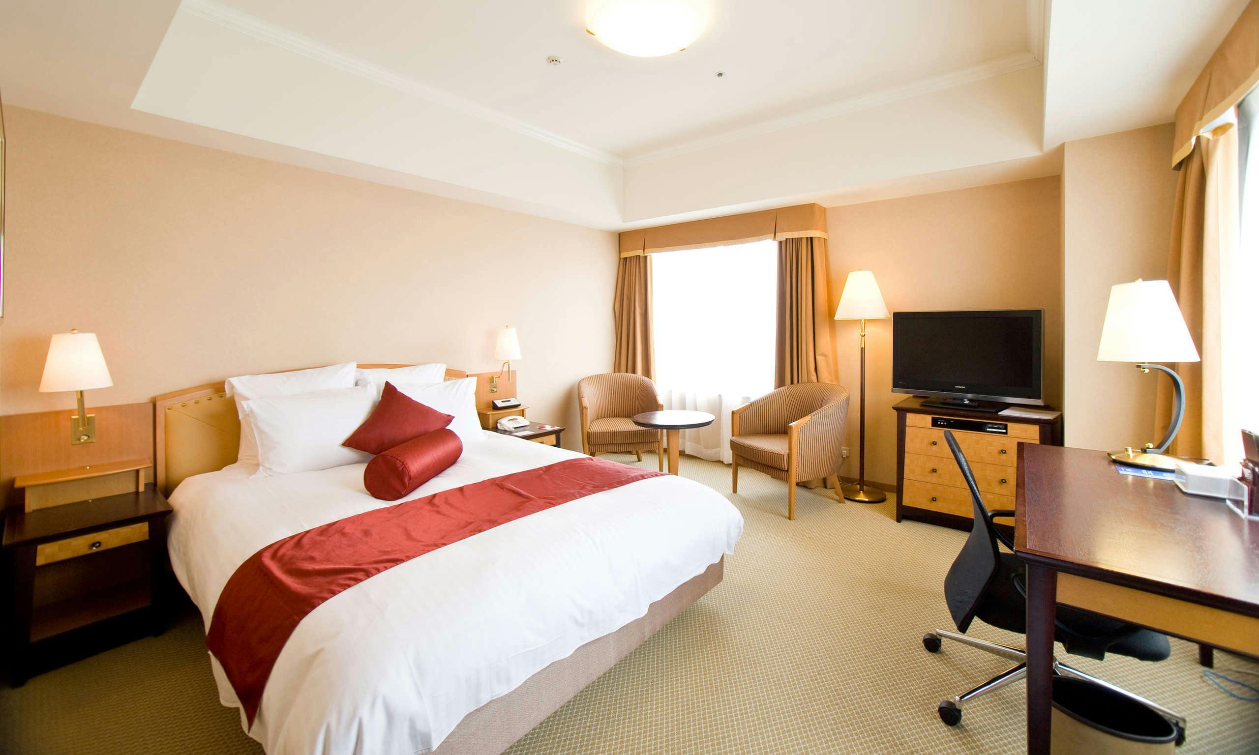 Crowne Plaza Ana Toyama