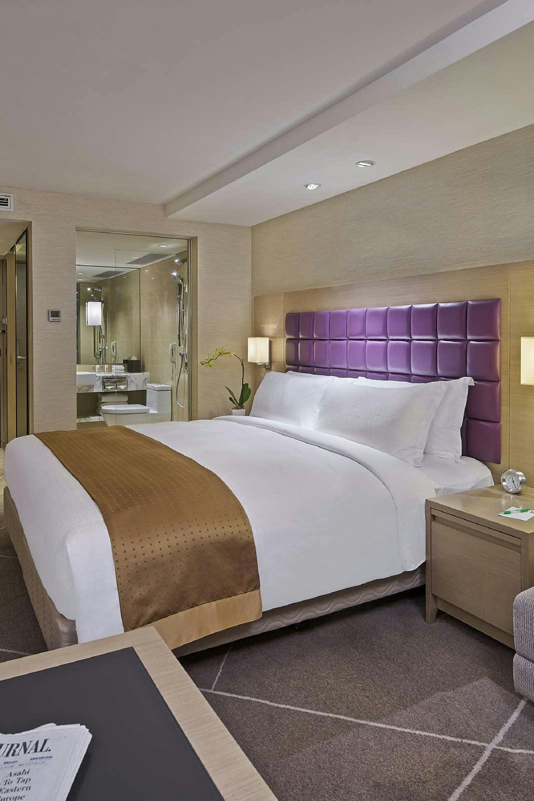 Hotel Holiday Inn Golden Mile photo 4