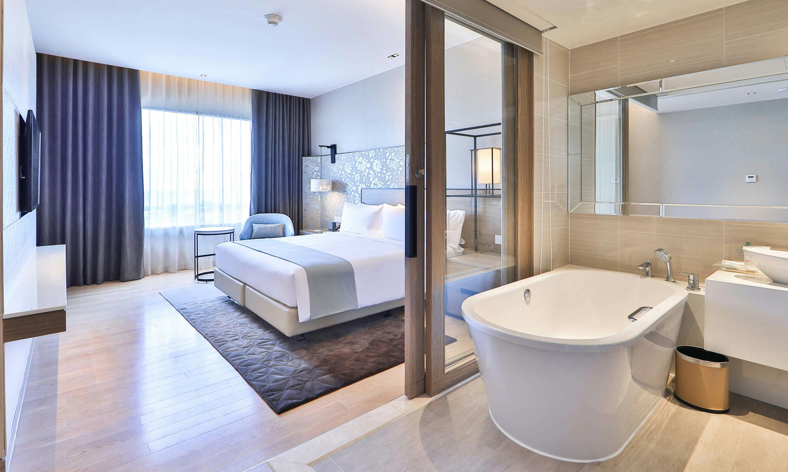 Holiday Inn & Suites Rayong City Centre