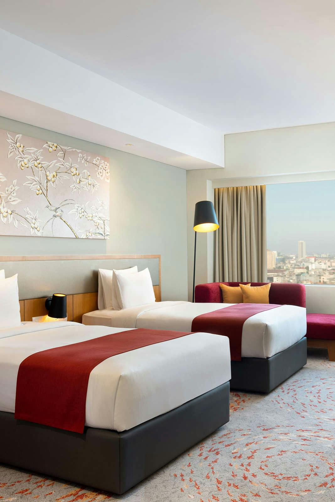 Hotel Holiday Inn & Suites Jakarta Gajah Mada photo 3