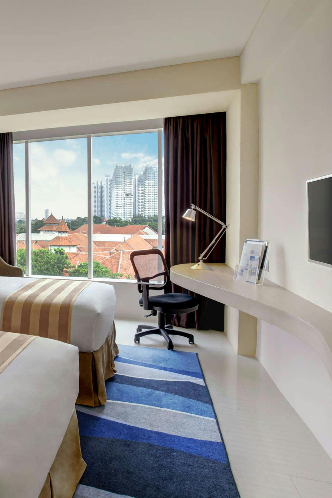 Hotel Holiday Inn Express Jakarta International Expo photo 4