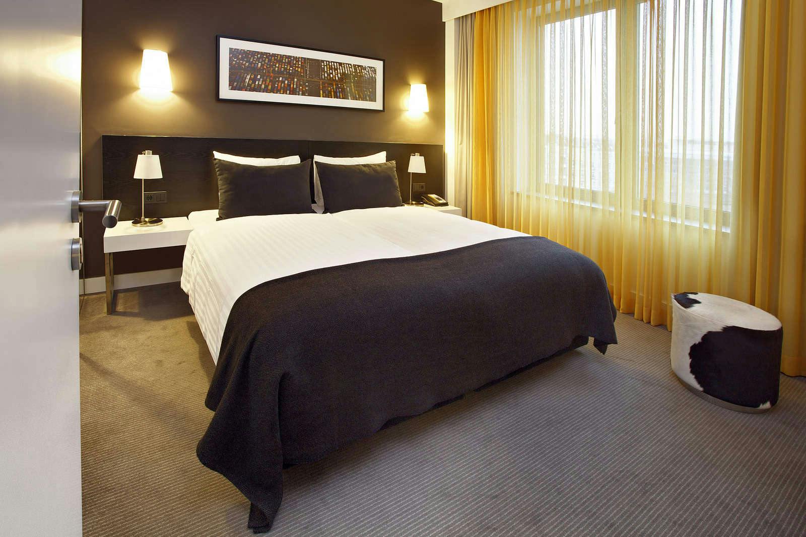 Hotel Adina Apartment Hotel Berlin Hackescher Markt photo 1