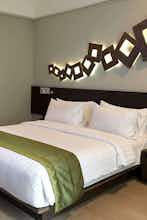 Hotel Holiday Inn Cikarang Jababeka photo 2