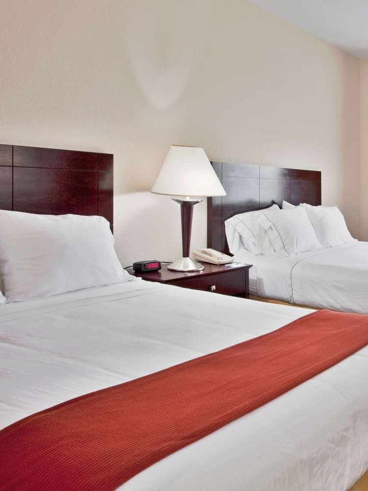 Hotel Holiday Inn Express Port Richey photo 2