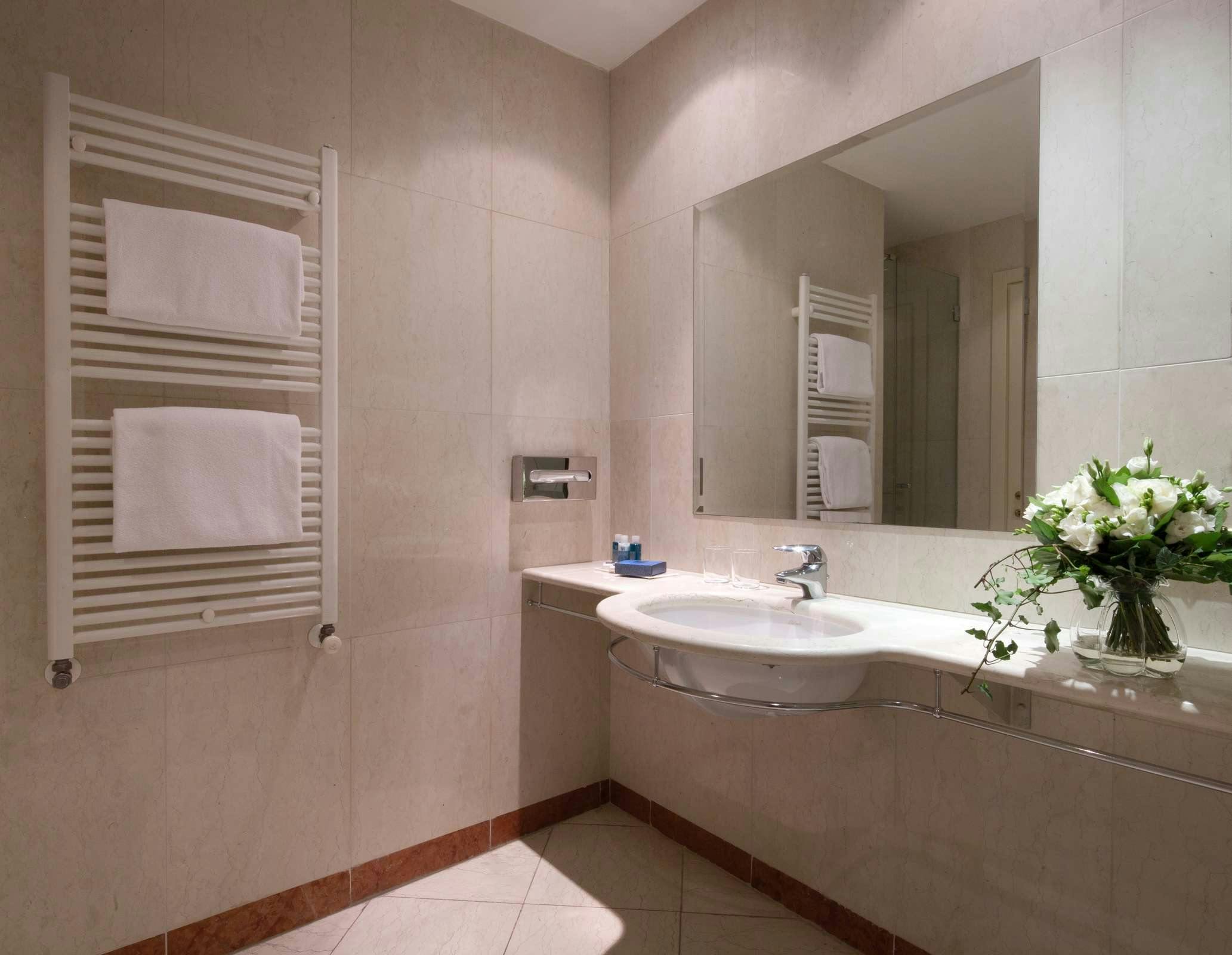 Hotel Grand Hotel Gardone photo 2