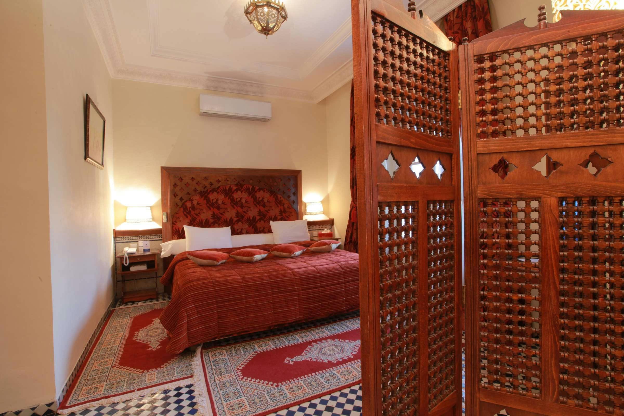 Hotel Hôtel Transatlantique Meknes photo 2