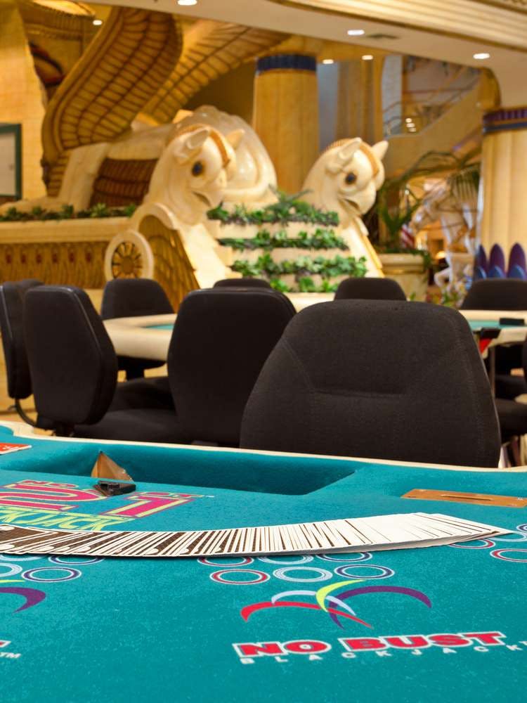 Hotel The Commerce Casino & Hotel photo 2