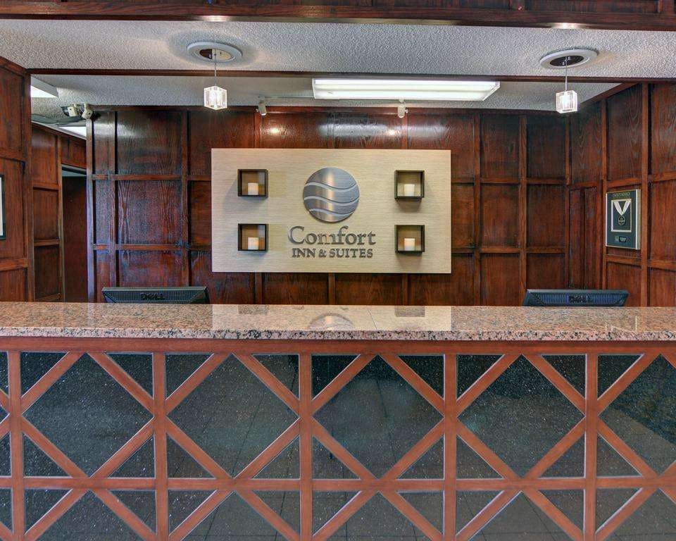 Quality Inn Suites Dfw Airport South Dallas Dfw Airport