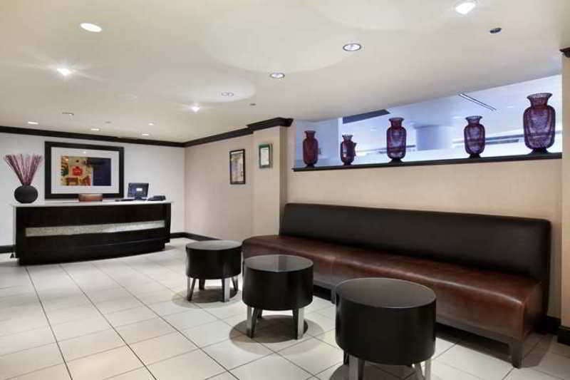 Hotel Hilton Orrington / Evanston photo 5