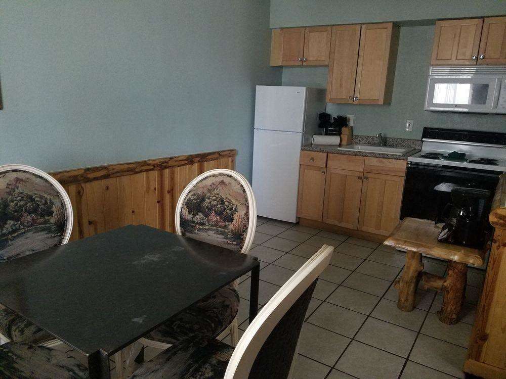 Hotel 3 Peaks Resort & Beach Club photo 2