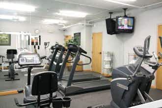Hotel Tru by Hilton Syracuse North Airport Area photo 2