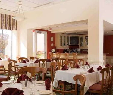 Hilton Garden Inn Auburn Riverwatch Maine Around Me Hoteltonight