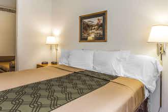 Hotel Wingate by Wyndham New Castle - Glenwood Springs photo 3